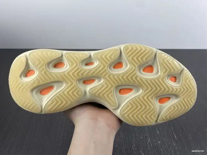 V3 Salt ID1674 700 Fade Yeezy Adidas 0514